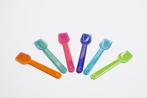 Reusable Multicolour Transparent Spoon 9.6cm (10 bags x 1kg)